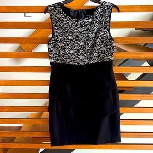 Connected Apparel size 10P black evening dress with sequin embellished top